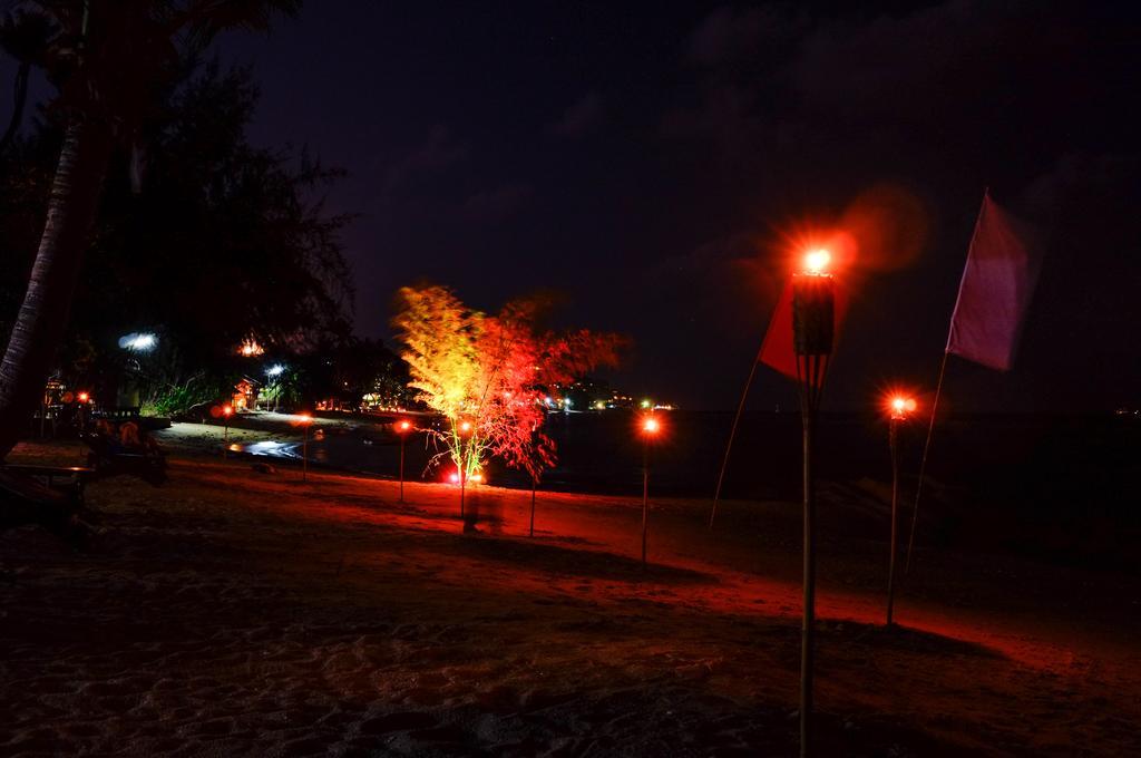Thaniza Beachfront Resort ハード・リン エクステリア 写真