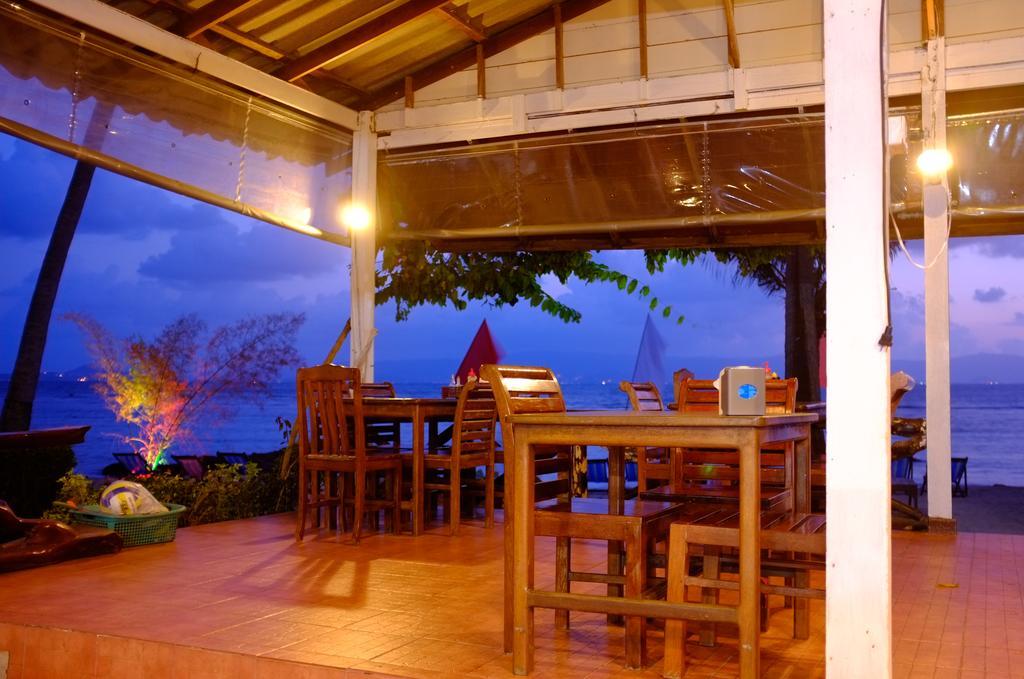 Thaniza Beachfront Resort ハード・リン エクステリア 写真