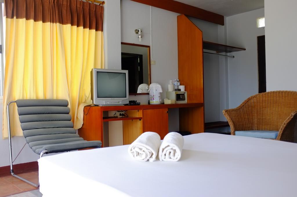 Thaniza Beachfront Resort ハード・リン エクステリア 写真