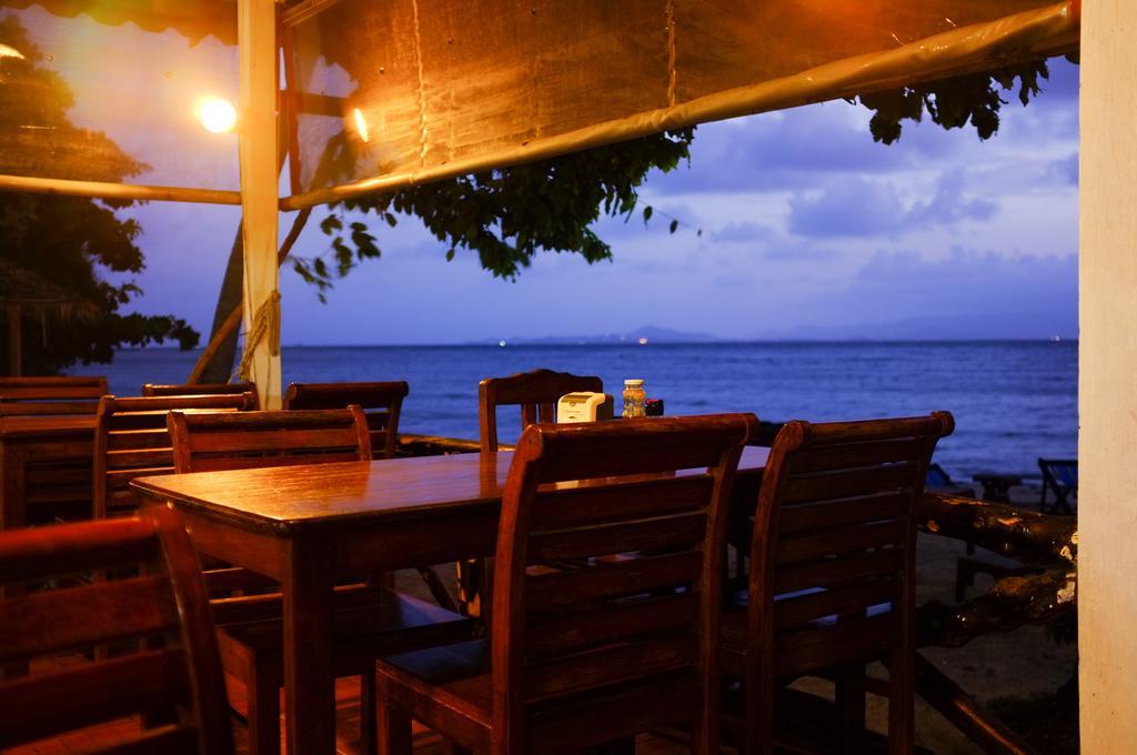 Thaniza Beachfront Resort ハード・リン エクステリア 写真